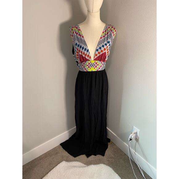 LIKE MYNDED Maxi Dress with Cut Outs Size Small - Picture 1 of 6